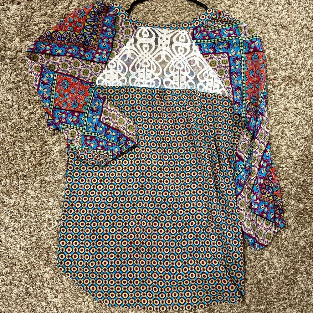 Multi pattern Blouse - Picture 2 of 2